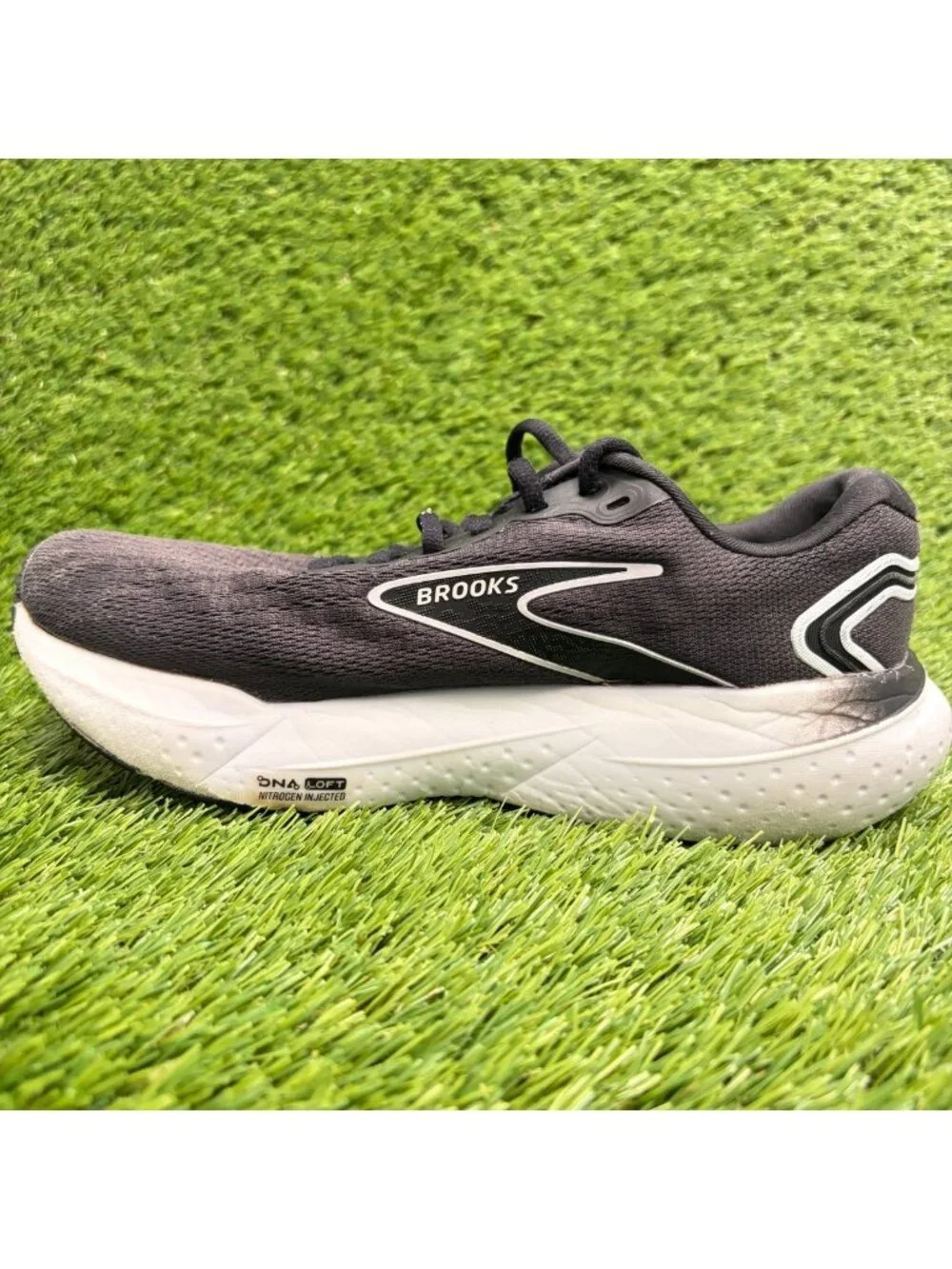 Brooks Glycerin 21 Womens Size 7 Black White Athletic Running Shoes Sneakers